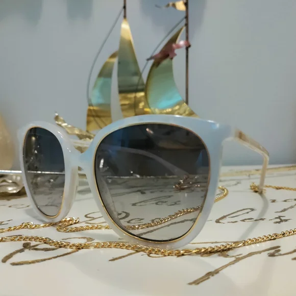 Gucci | Accessories | Gucci Gold And Cream Sunglasses | Poshmark
